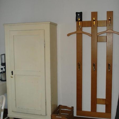 Appartement 25 Qm Mit Bad An Der Mosel - Naehe Koblenz Dieblich Exteriör bild