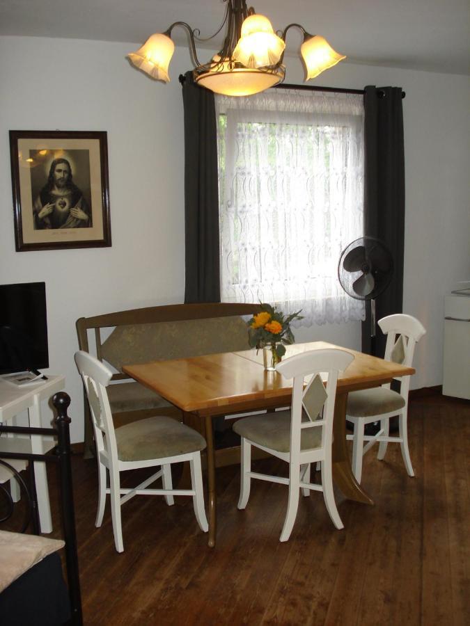 Appartement 25 Qm Mit Bad An Der Mosel - Naehe Koblenz Dieblich Exteriör bild